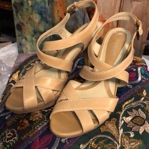 naturalizer donelle black